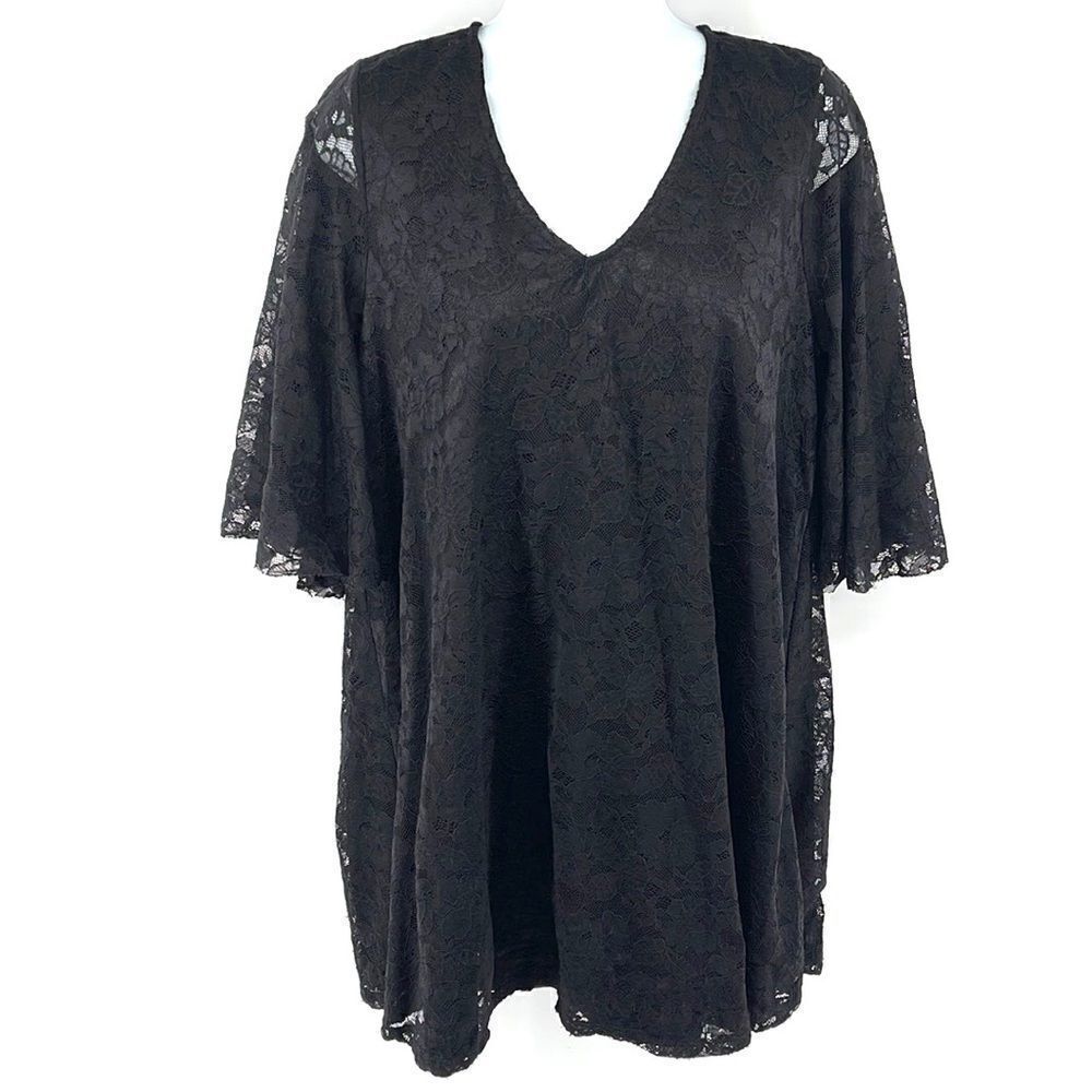 Francesca’s black lace mini dress tent a-line oversized medium flutter sleeves